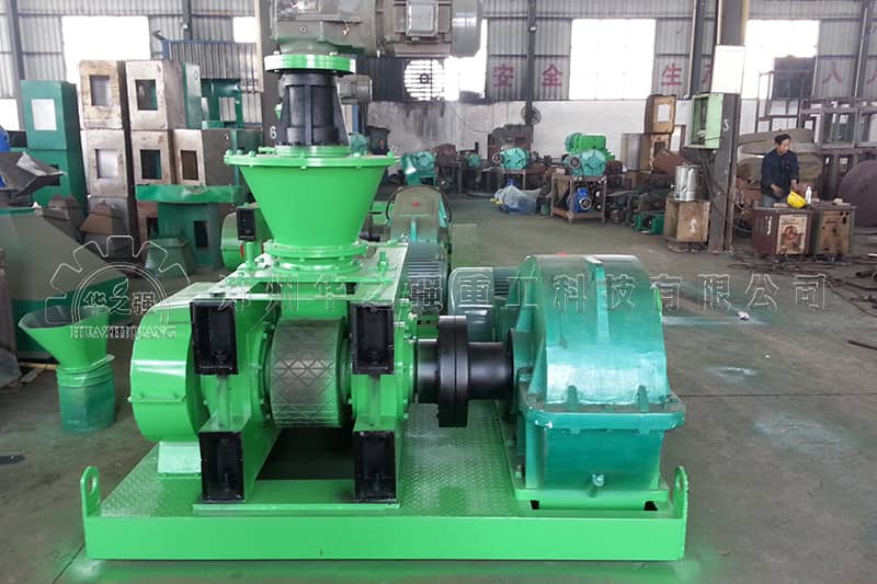 液压对辊造粒机